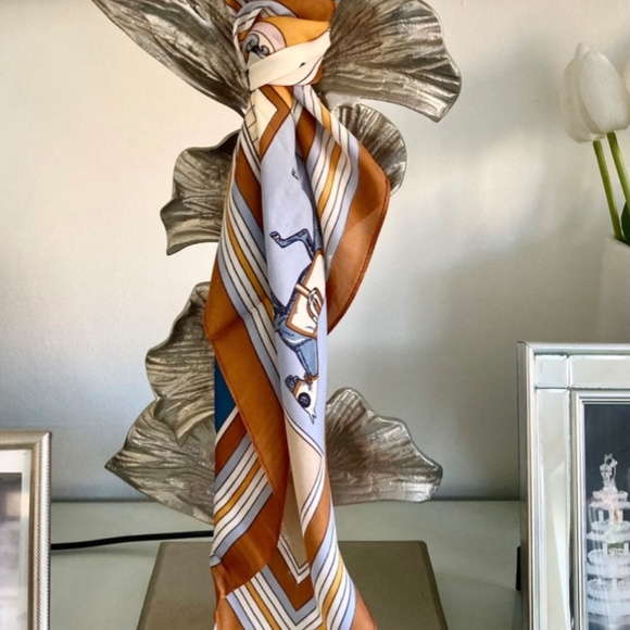 ❤️Equine Satin Silk Head Scarf / Neck scarf - vintage style horse print - Picture 4 of 8